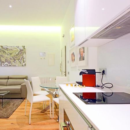 Prado Suite Madrid Exterior foto