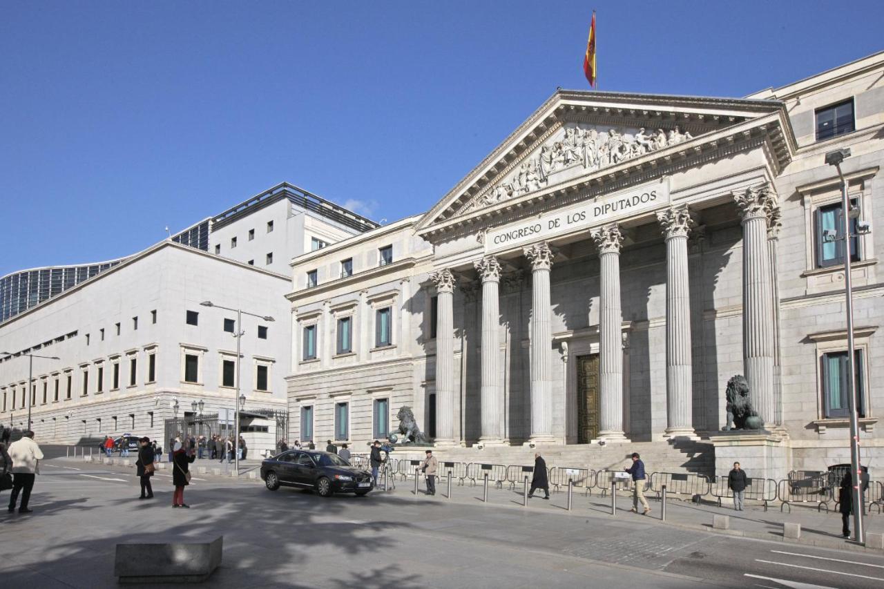 Prado Suite Madrid Exterior foto