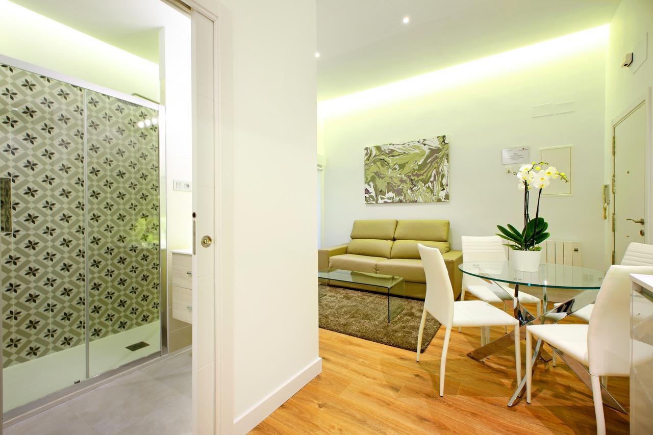 Prado Suite Madrid Exterior foto
