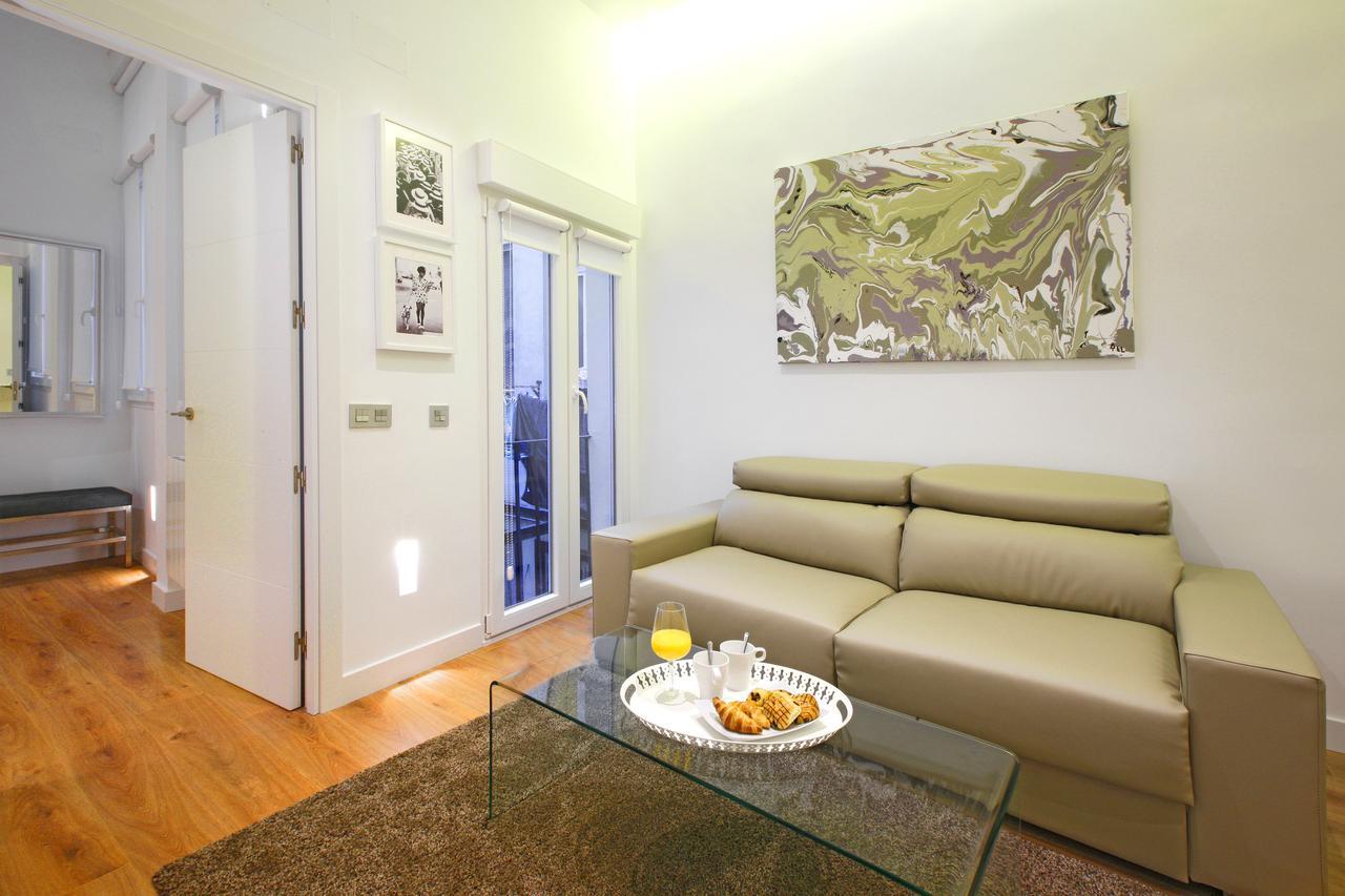 Prado Suite Madrid Exterior foto